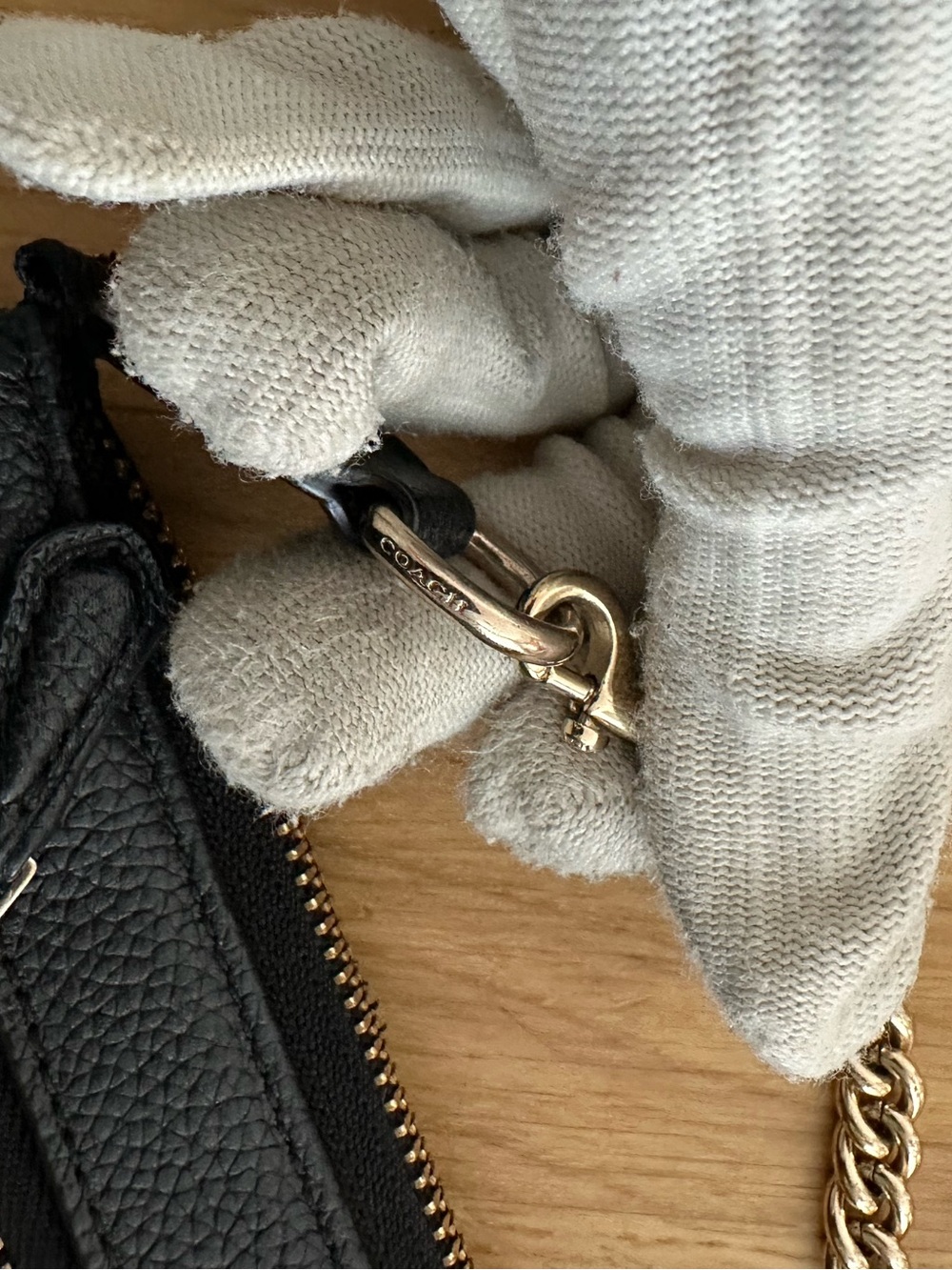 Coach Handbag - Picture 4 of 13